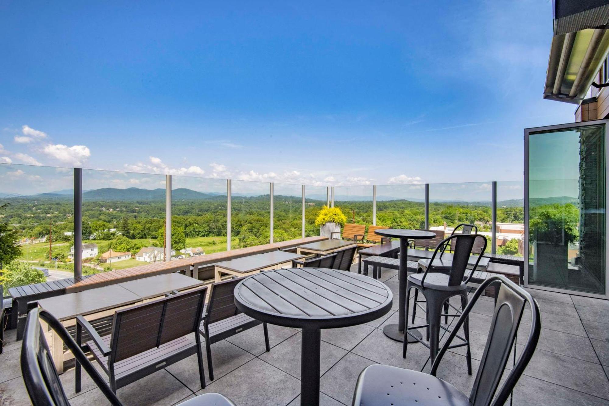 Doubletree By Hilton Asheville Downtown 외부 사진